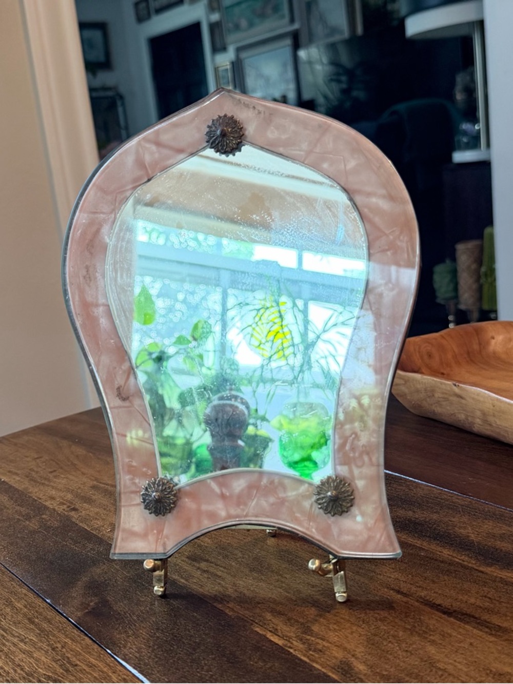 1920'S ART DECO PEACH CELLULOID BAKELITE VANITY MIRROR WITH MEDALLIONS